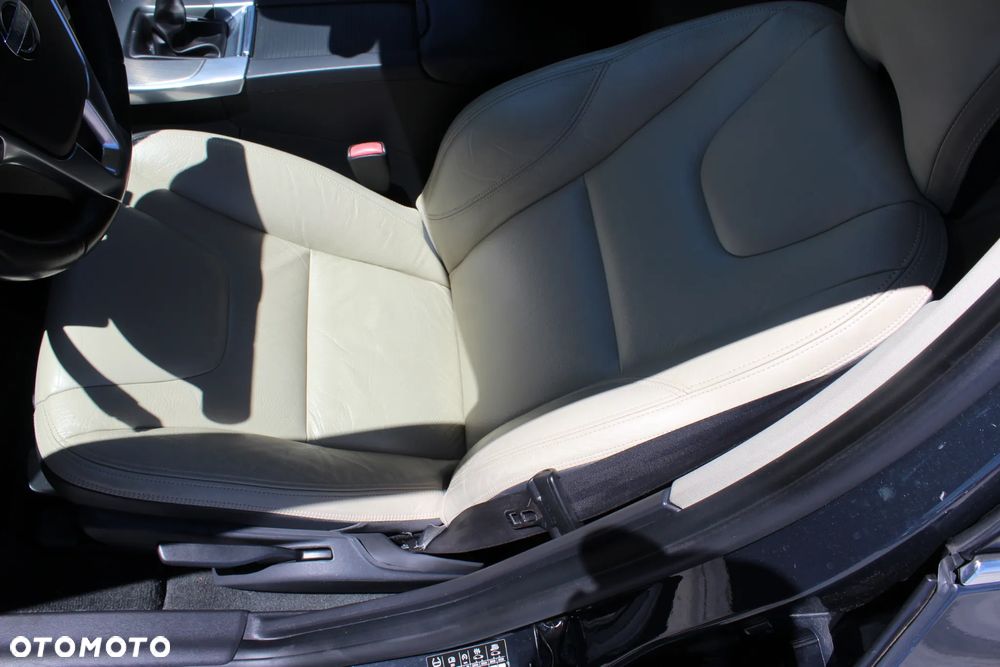 Volvo S60 T3 Summum - 19