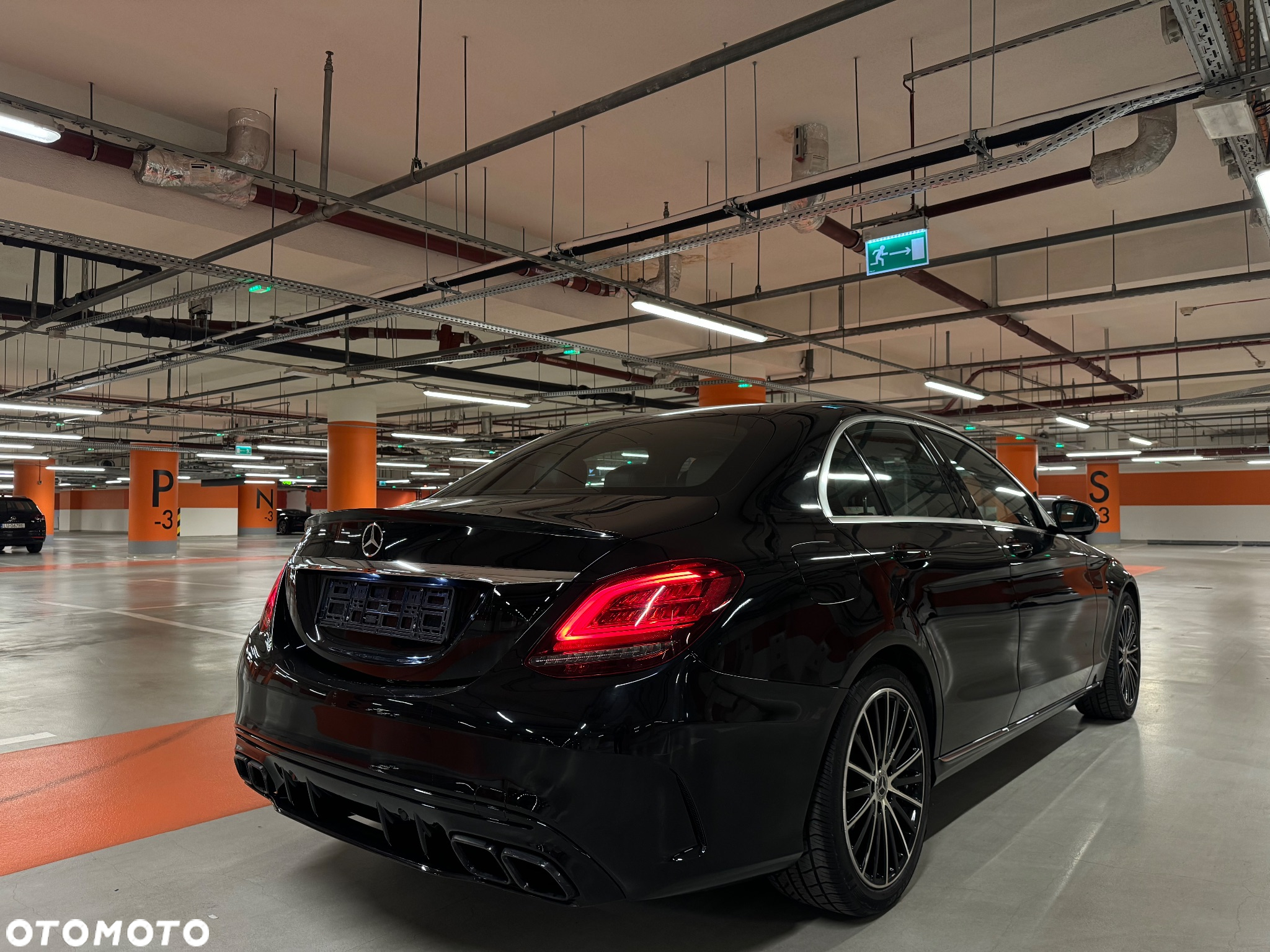 Mercedes-Benz Klasa C 300 9G-TRONIC - 5
