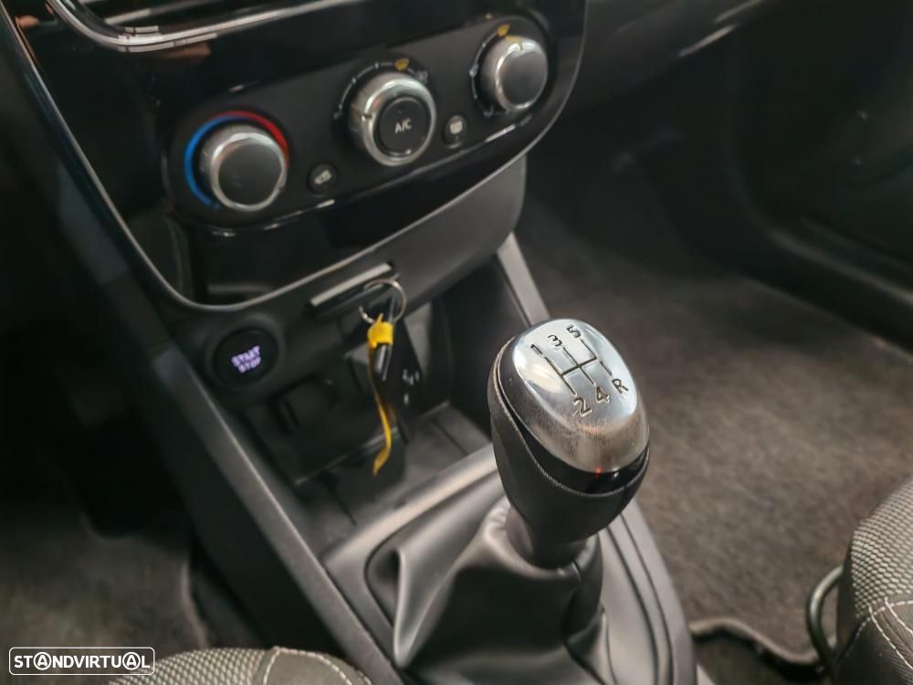 Renault Clio 1.5 dCi Limited - 18