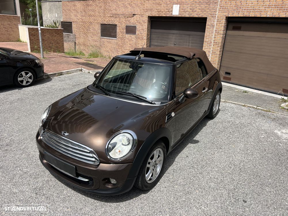 MINI Cabrio Cooper D Highgate - 12
