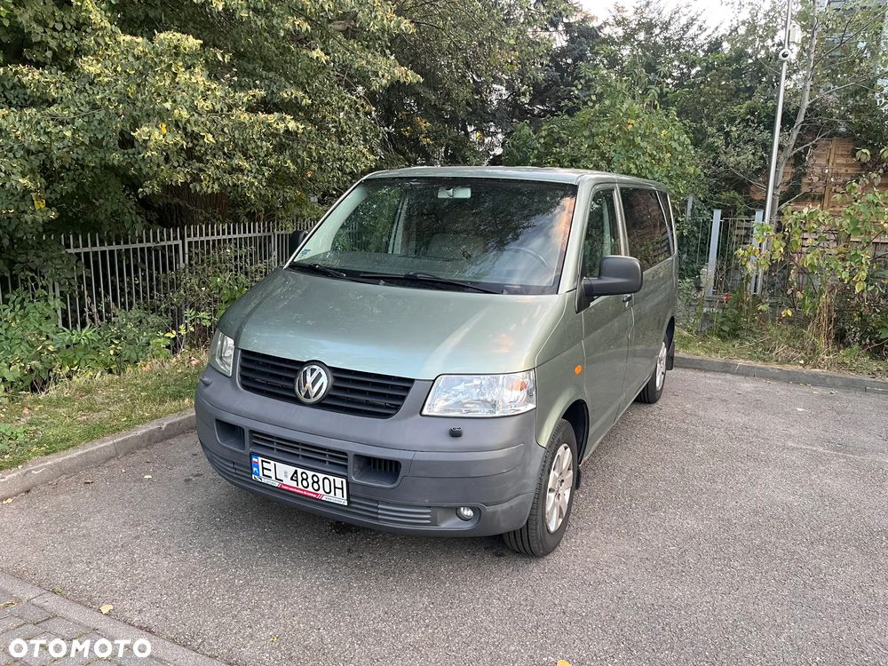 Volkswagen Transporter T5 TDI L1H1 - 2