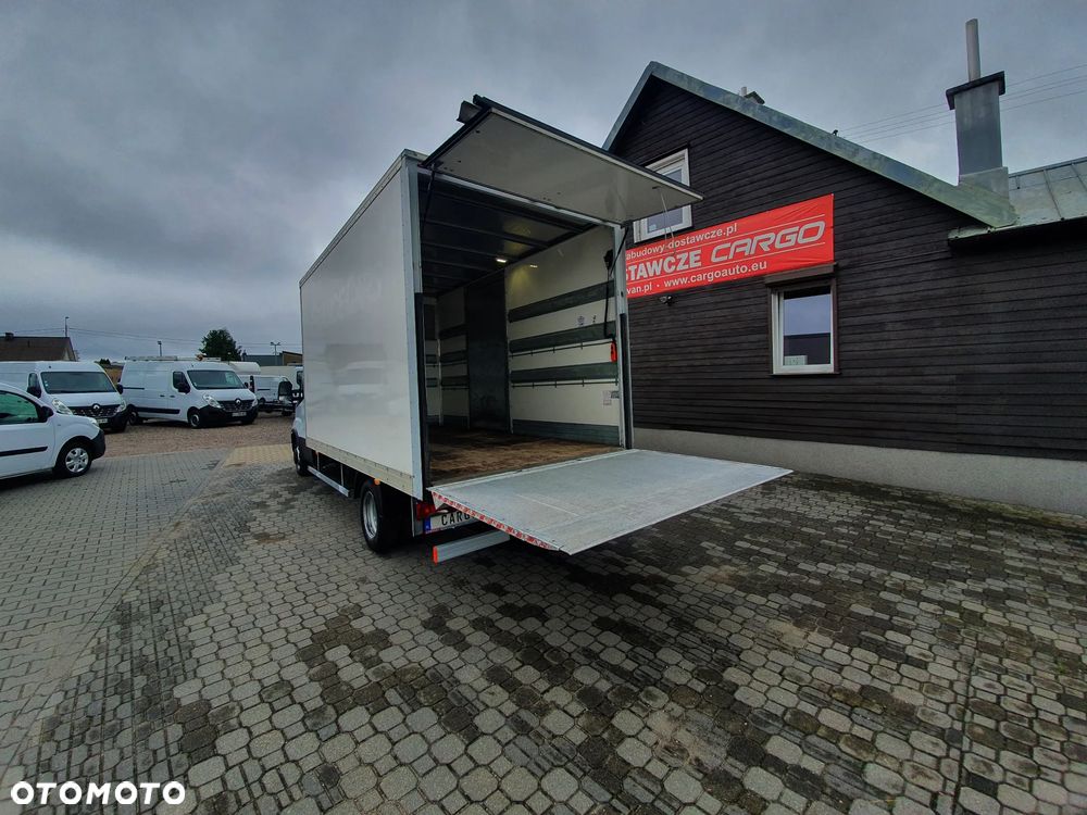 Iveco DAILY - 12
