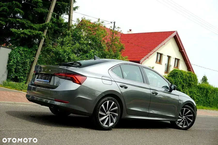 Skoda Octavia 1.5 TSI e-TEC DSG Selection Plus - 4