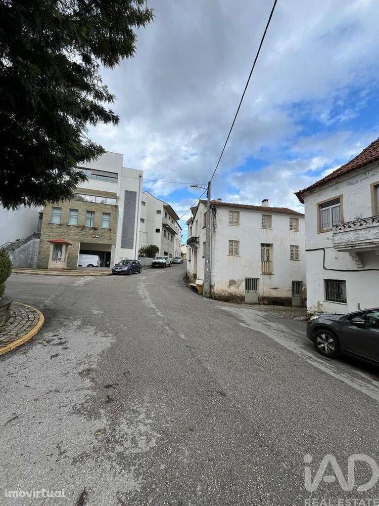 Casa / Villa T4 em Sobreira Formosa e Alvito da Beira de 127,00 m2 - Grande imagem: 2/30