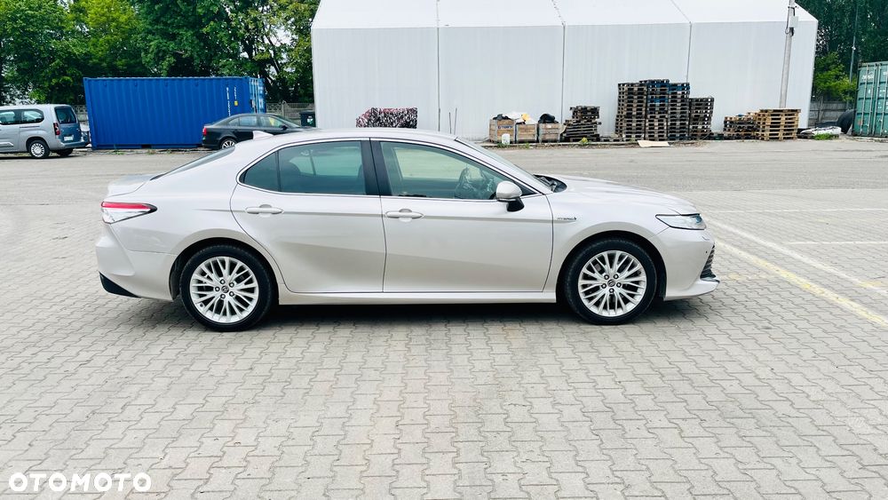 Toyota Camry 2.5 Hybrid Comfort CVT - 7