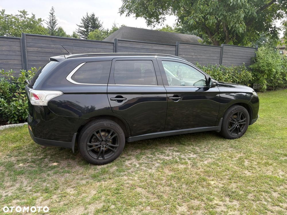 Mitsubishi Outlander 2.0 4WD CVT Plus - 7