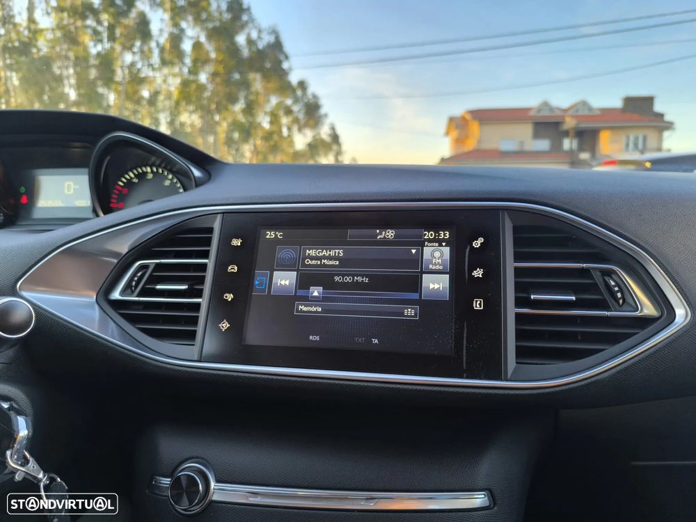 Peugeot 308 1.6 e-HDi Active - 54