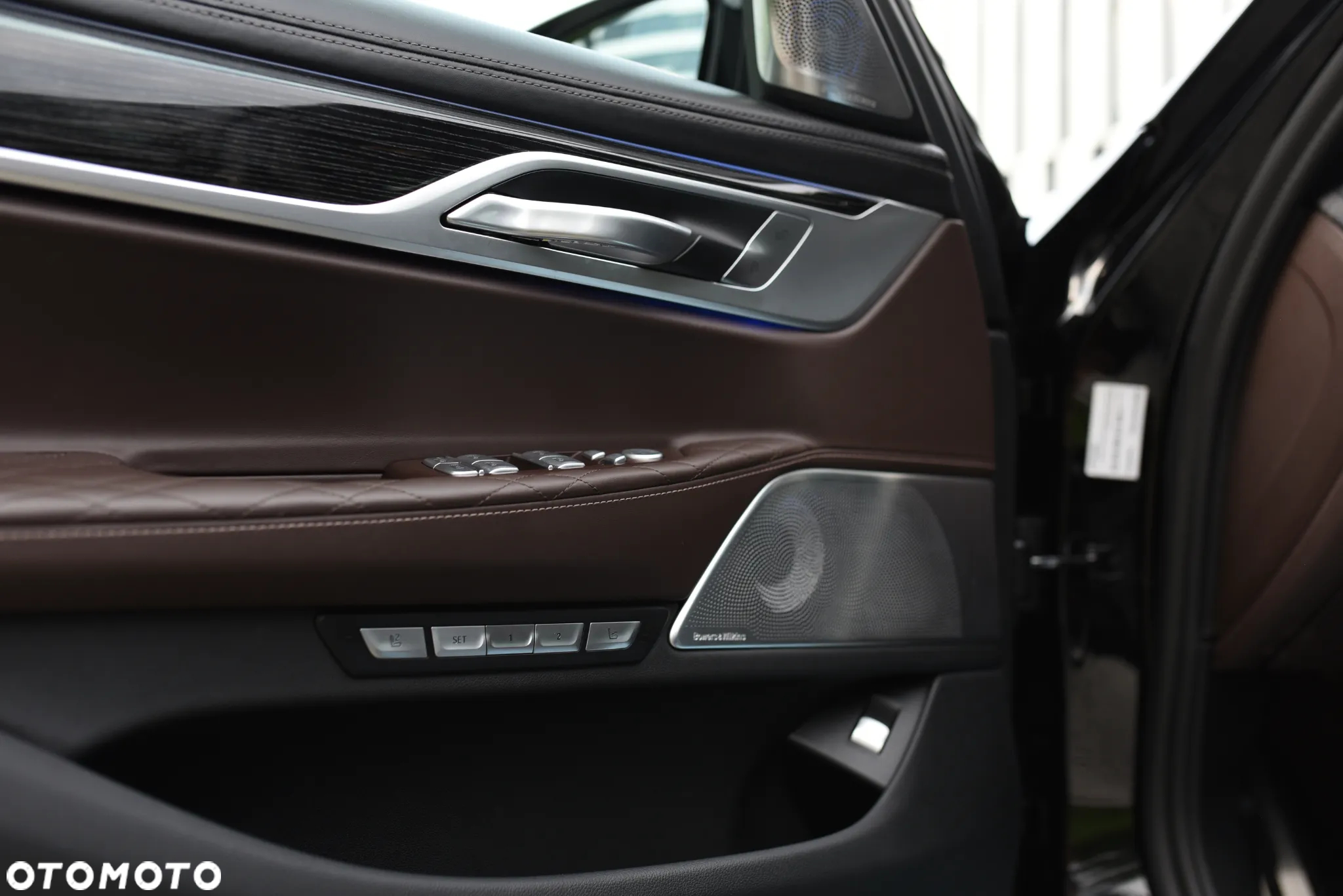 BMW Seria 7 740d xDrive - 21