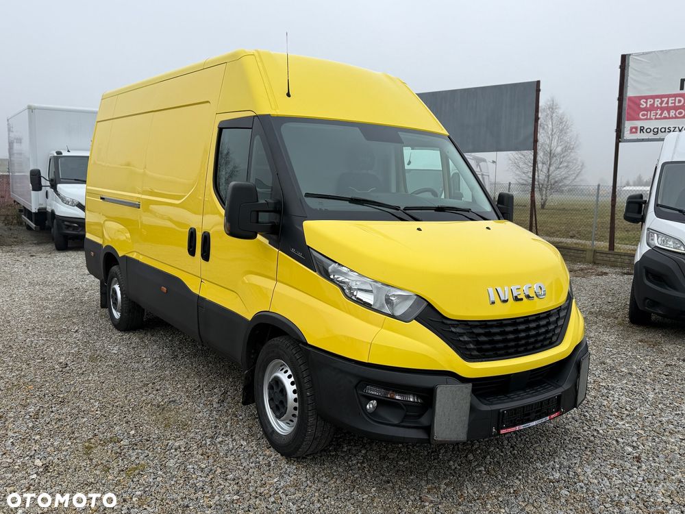 Iveco 2020/Daily/Winda BAR/Średni/manual/Klima/Tempomat/Business Pakiet - 1