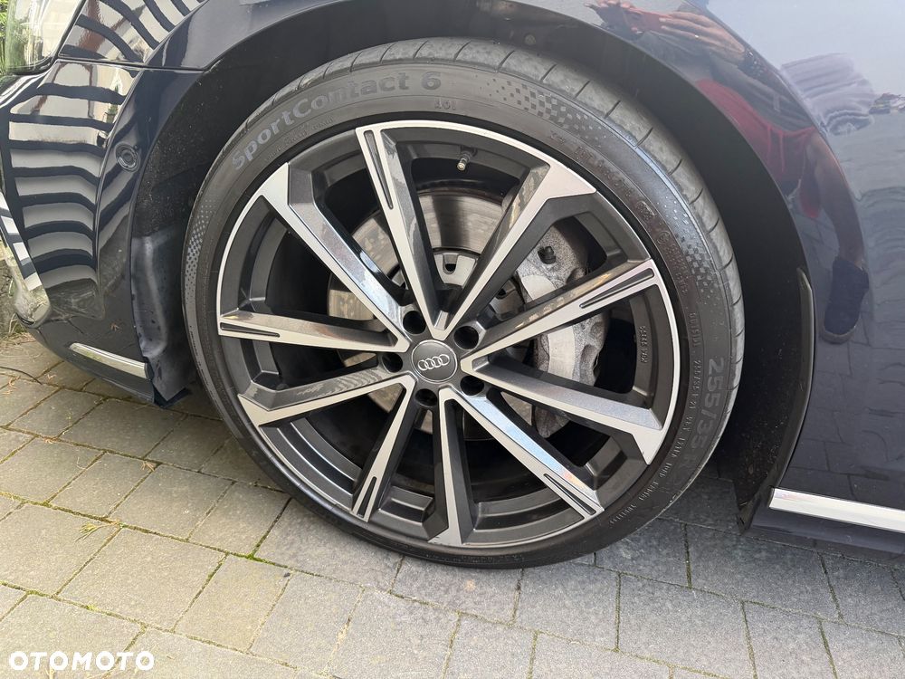 Audi A8 - 39