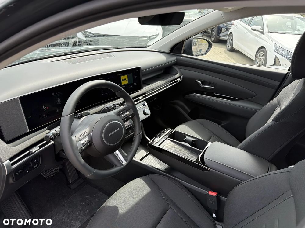 Hyundai Tucson 1.6 T-GDi HEV Smart 2WD - 23