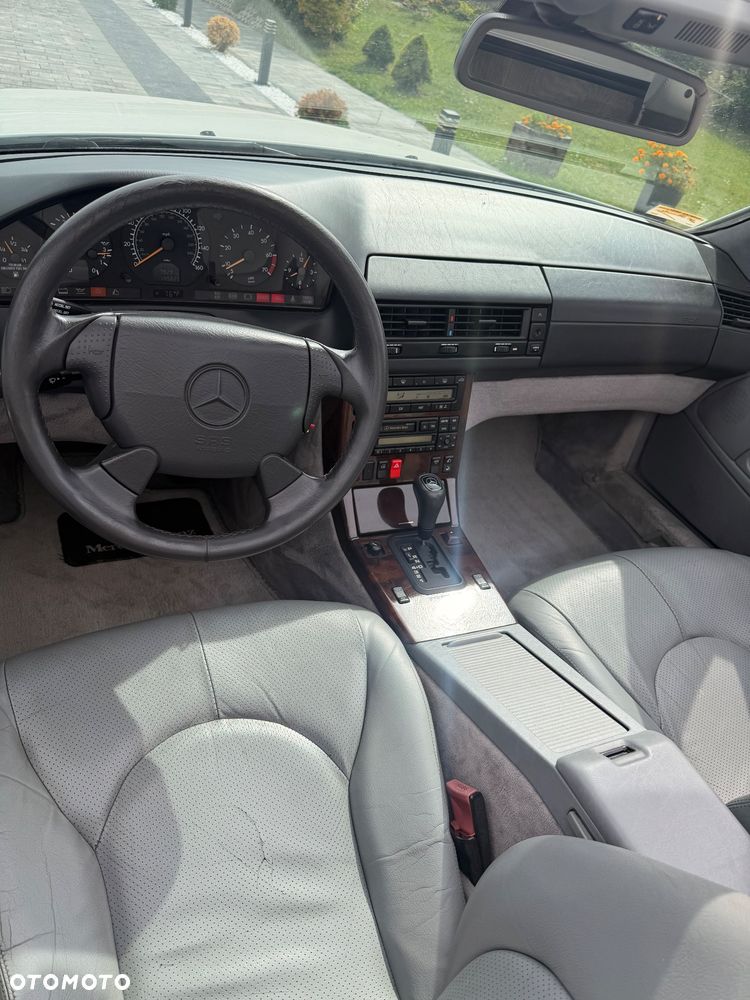 Mercedes-Benz SL - 18