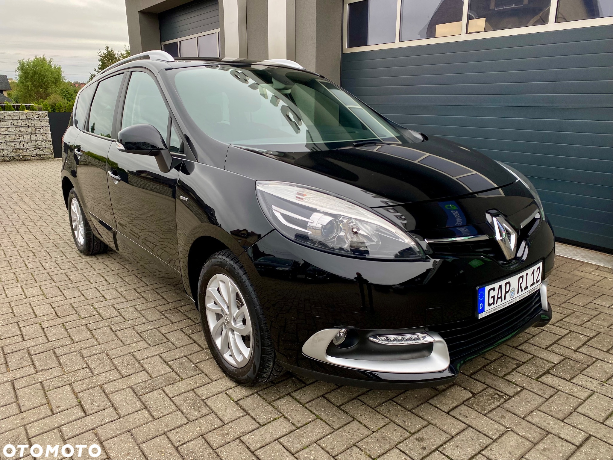 Renault Scenic ENERGY TCe 130 S&S LIMITED - 2