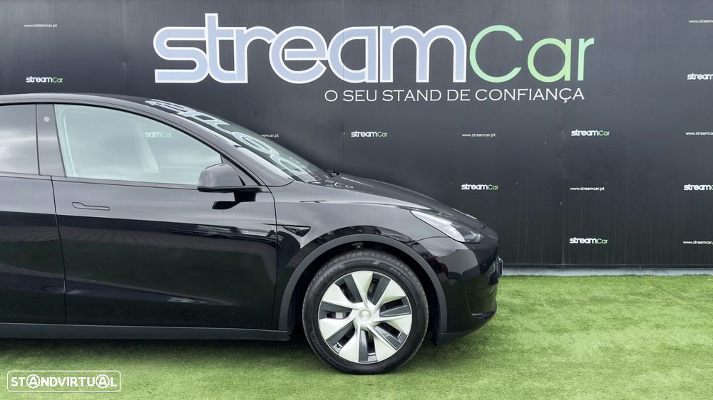 Tesla Model Y RWD - 5