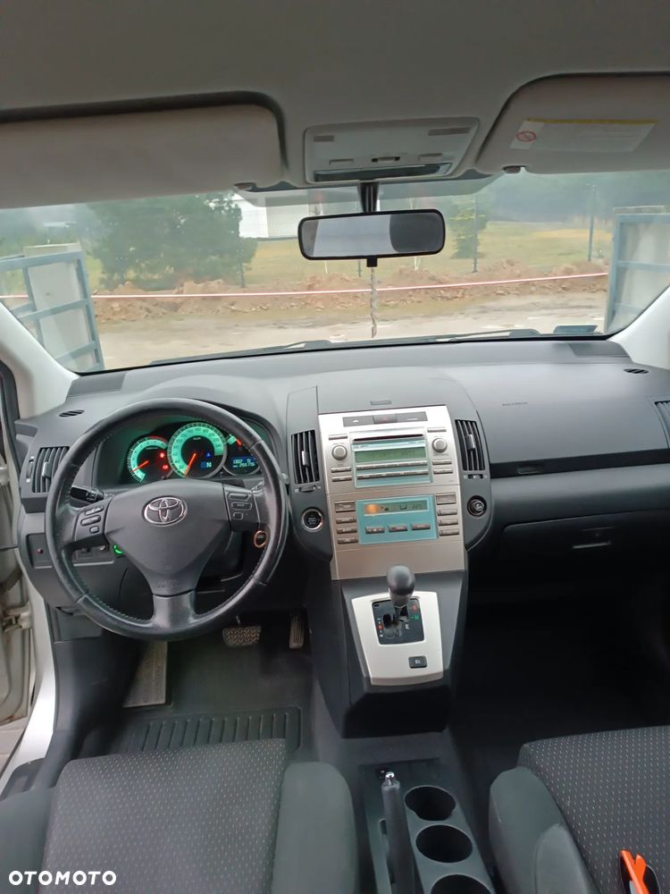 Toyota Corolla Verso 1.8 Sol 7os MM - 15