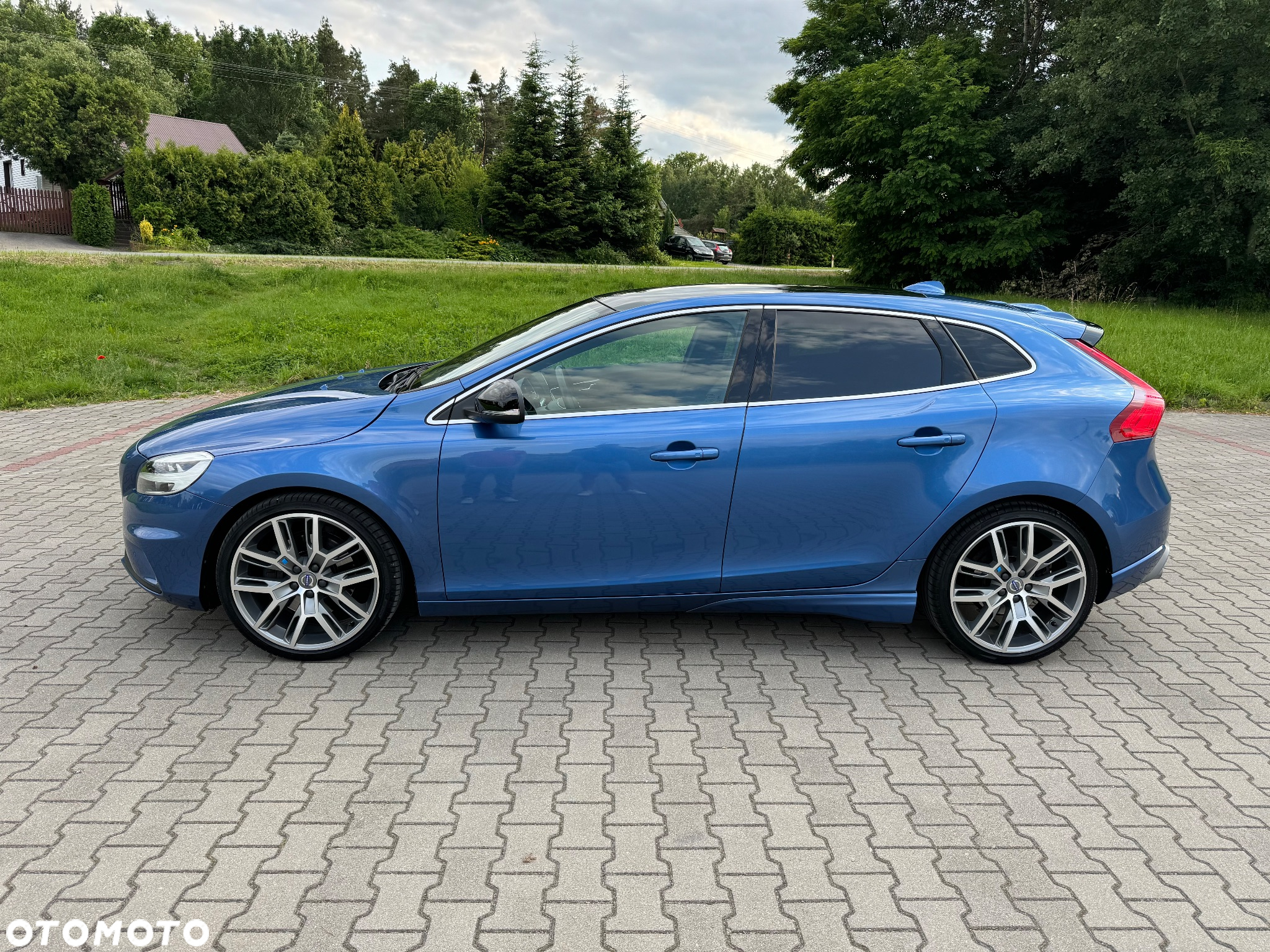 Volvo V40 D4 RDesign - 15