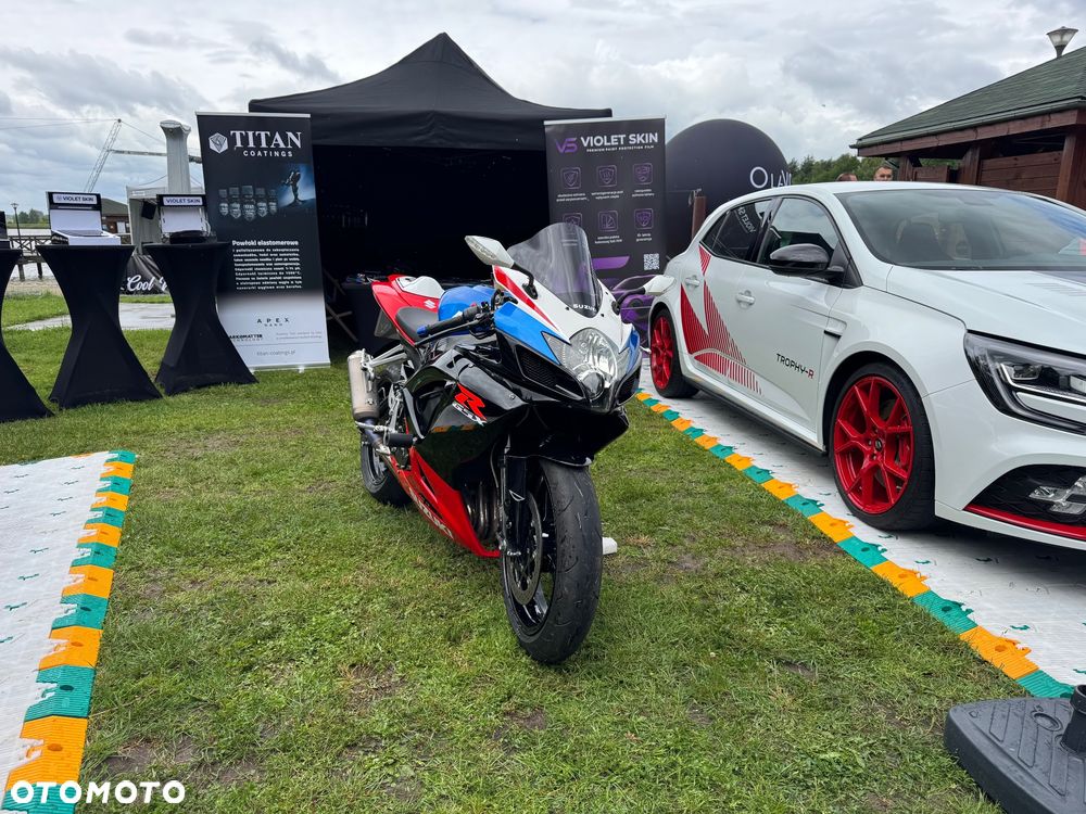 Suzuki GSX-R - 12
