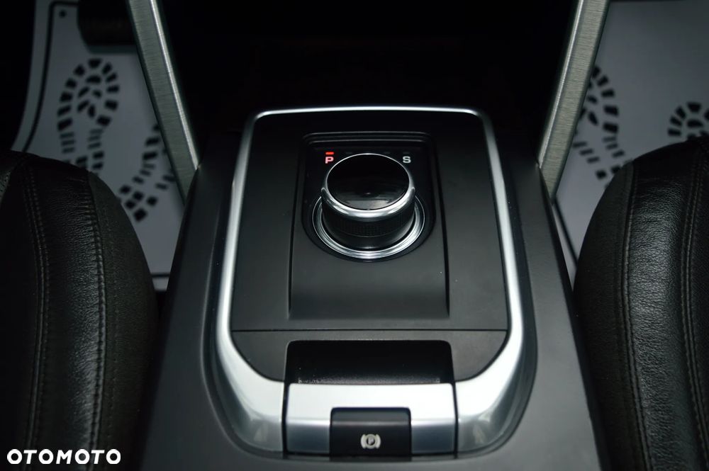 Land Rover Discovery Sport - 22