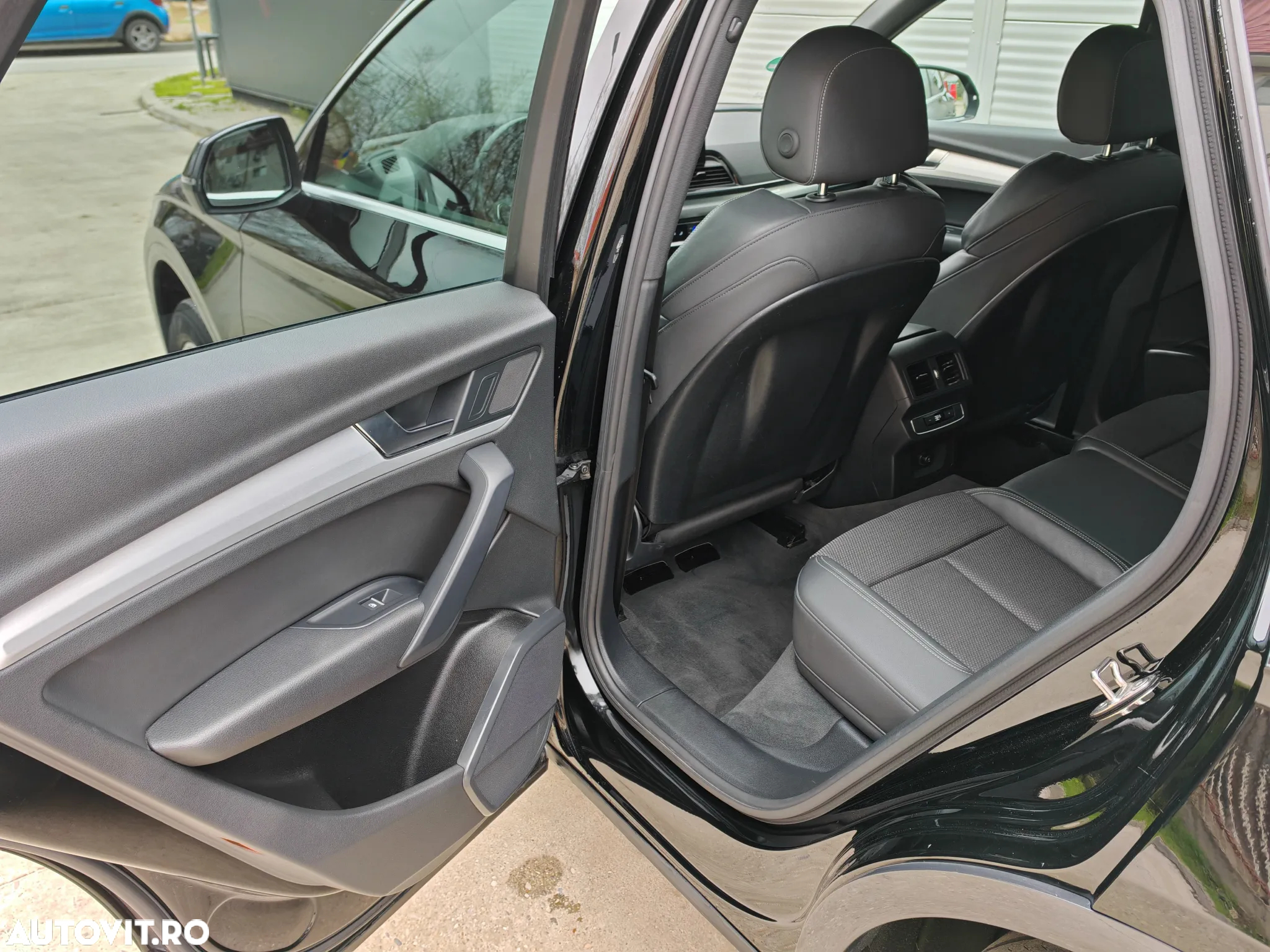Audi Q5 40 TDI quattro S tronic S line business - 15