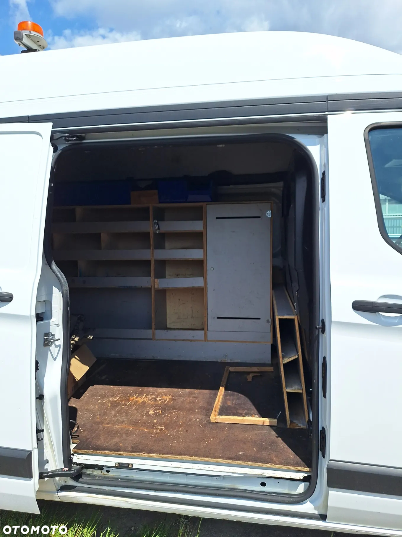 Ford TRANSIT CUSTOM L2H2 2.0 ECOBLUE 130 TREND BUSINESS - 12