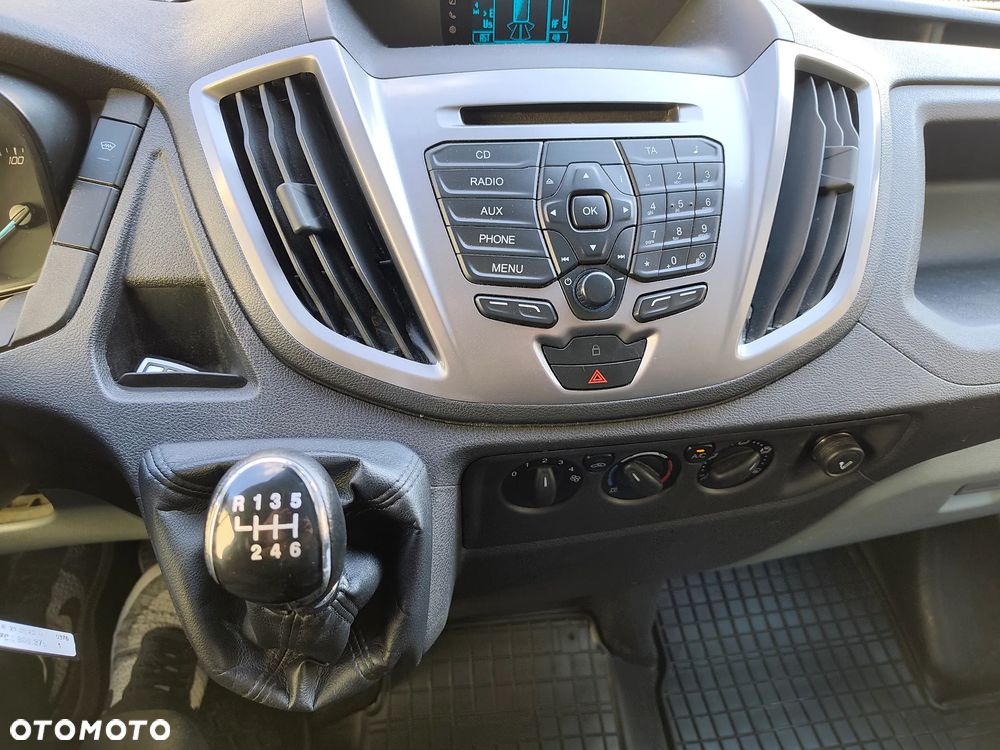 Ford Transit - 14