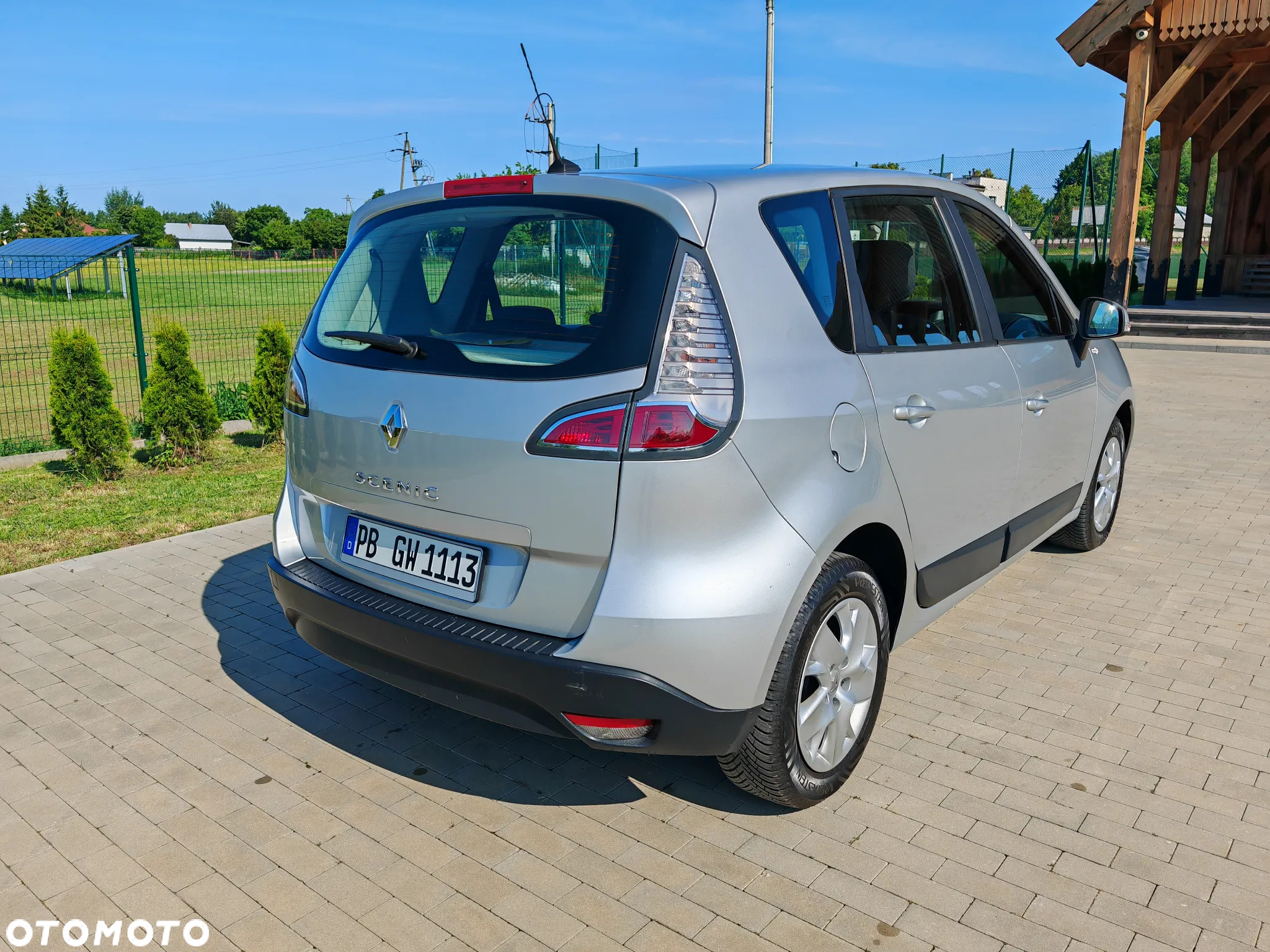 Renault Scenic 1.6 16V 110 TomTom Edition - 6
