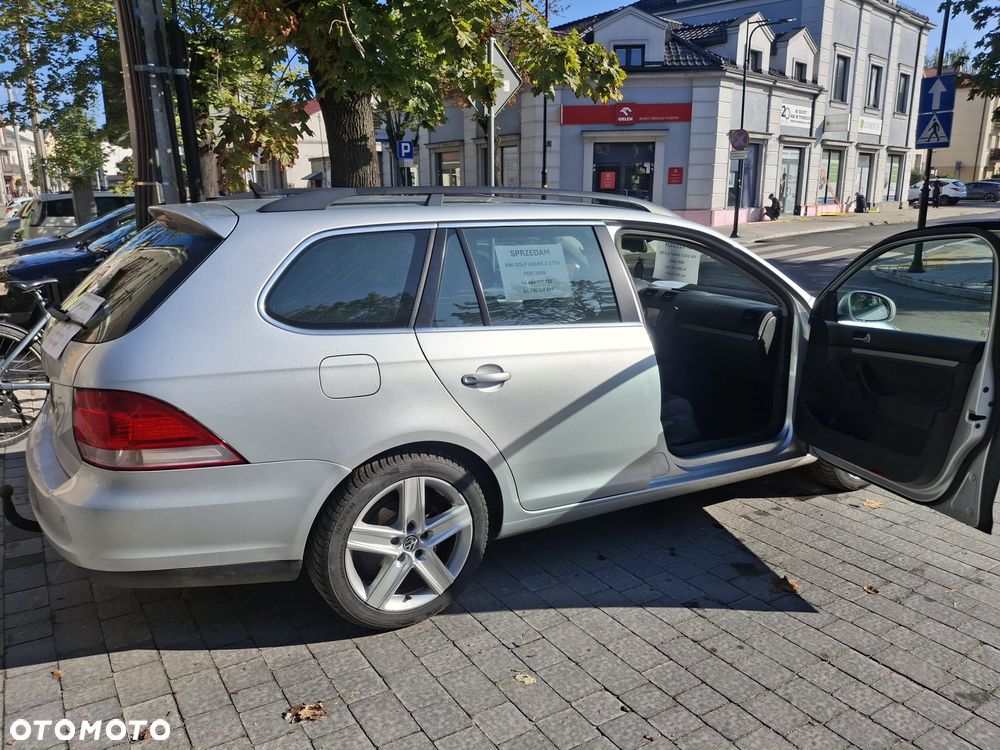 Volkswagen Golf 2.0 TDI Comfortline - 5