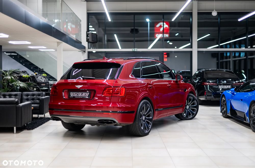 Bentley Bentayga - 16