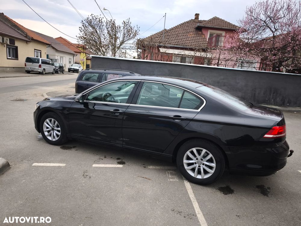 Volkswagen Passat 2.0 TDI (BlueMotion Technology) Highline - 10