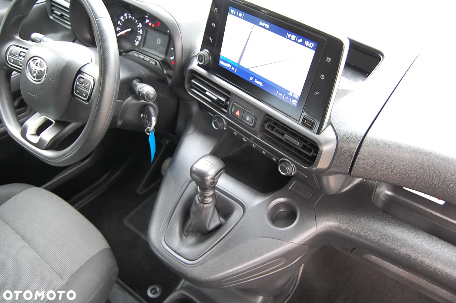 Toyota Proace City - 22