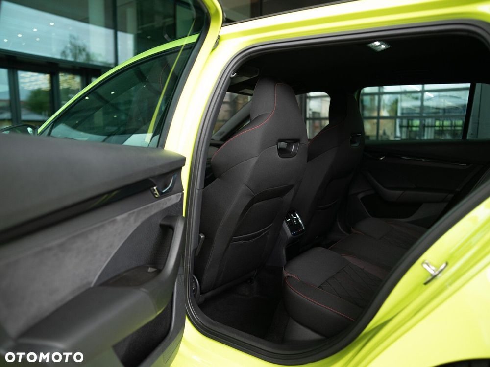 Skoda Octavia 2.0 TDI RS DSG - 12