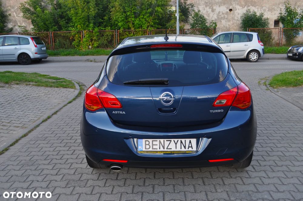 Opel Astra 1.4 Turbo Style - 8