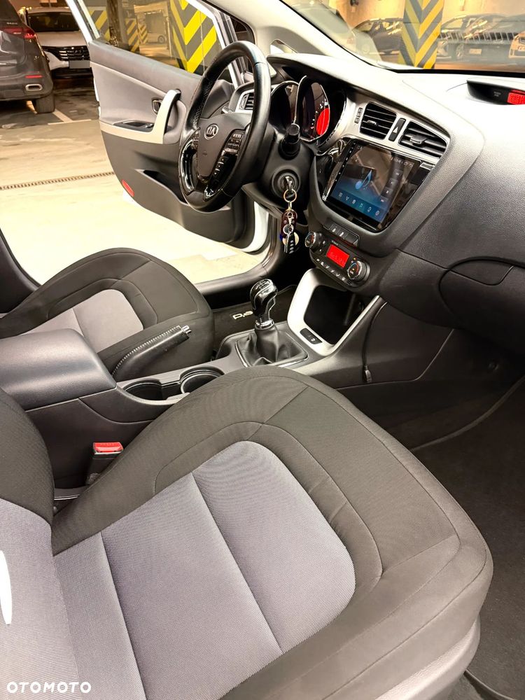 Kia Ceed 1.6 Crdi L - 17