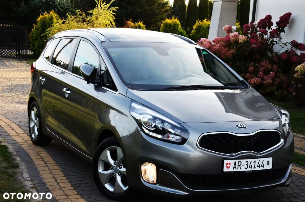 Kia Carens 1.7 CRDi XL 7os - 16