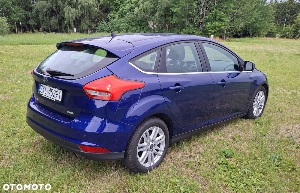 Ford Focus 1.5 EcoBoost Platinium X ASS PowerShift - 4