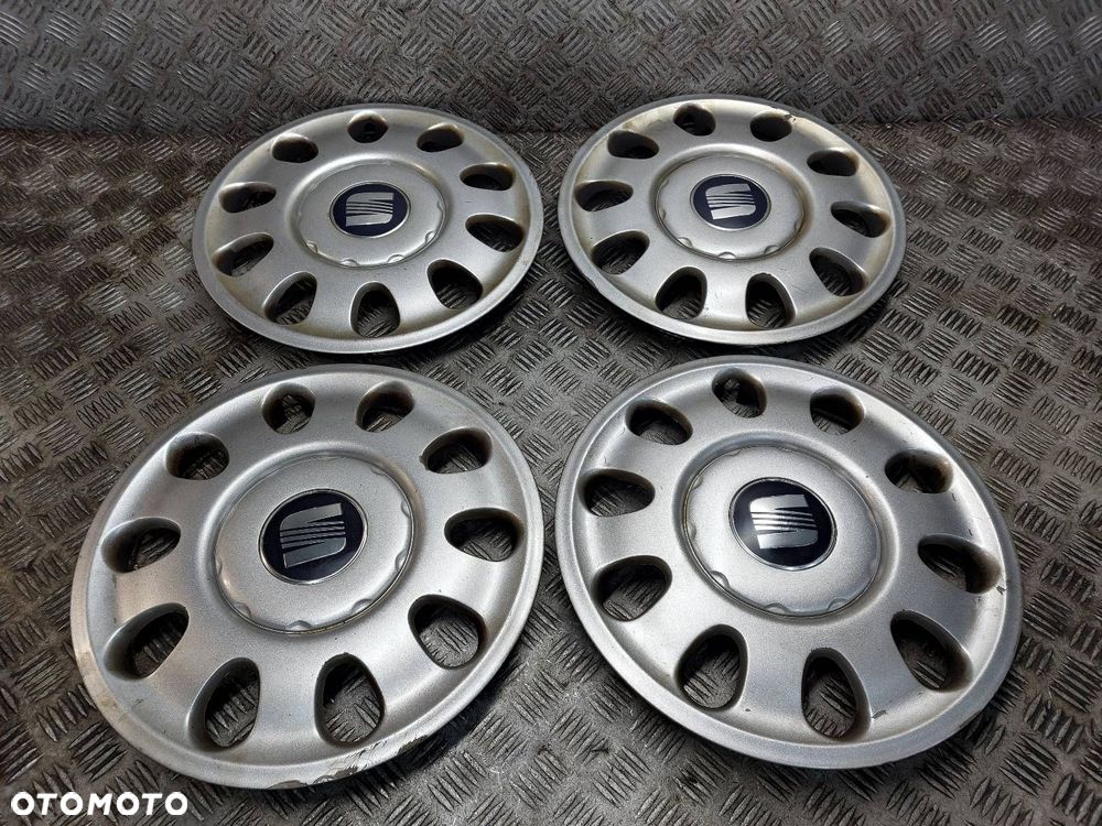 KOŁPAK KOŁPAKI KOMPLET 15" 15 R15 SEAT 1M0601147 - 1