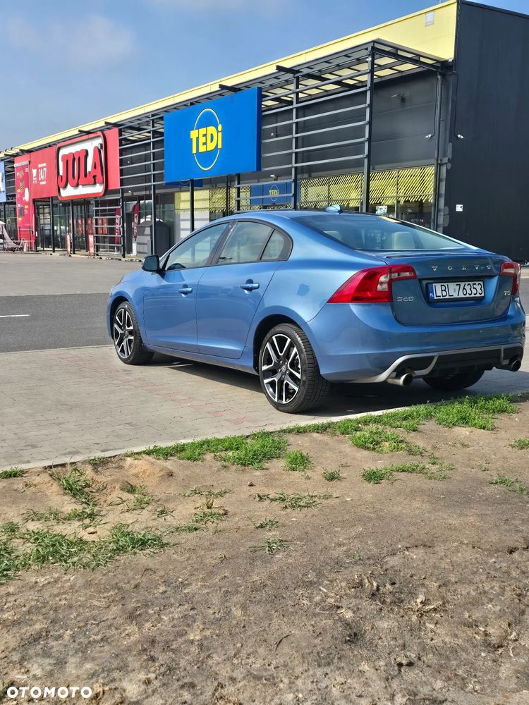 Volvo S60 T5 Drive-E R-Design Momentum - 11