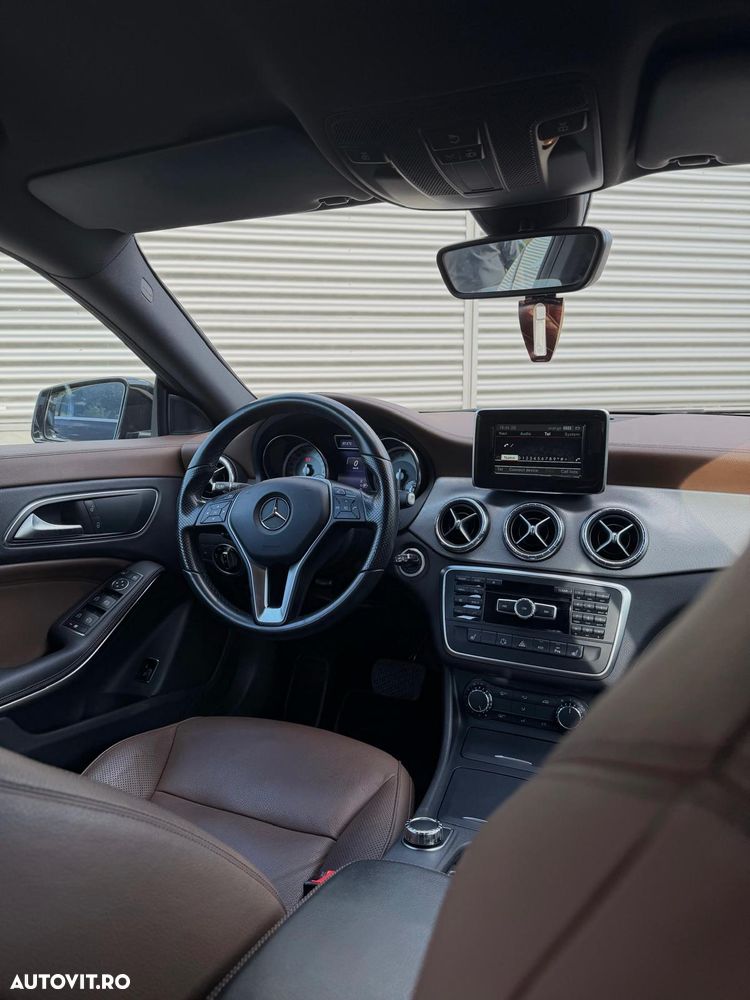 Mercedes-Benz CLA 220 - 7