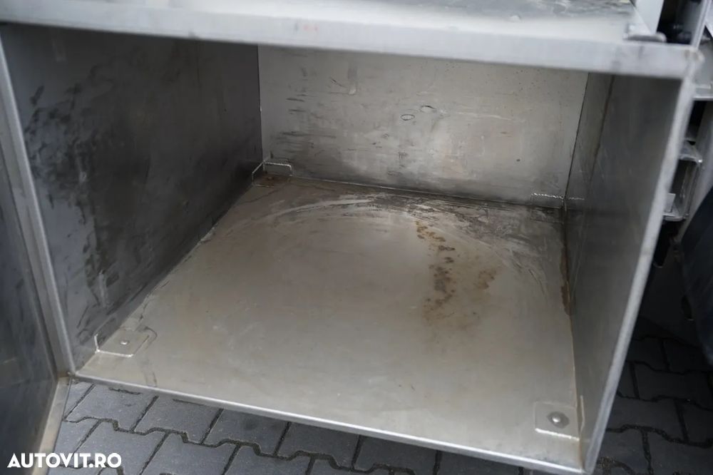 Magyar REZERVOR ALIMENTE / 30.000 L / AXĂ RIDICATĂ / AXĂ DE DIRECȚIE / - 19