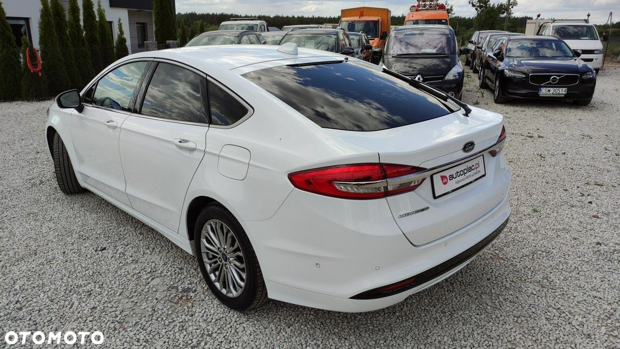 Ford Mondeo - 34