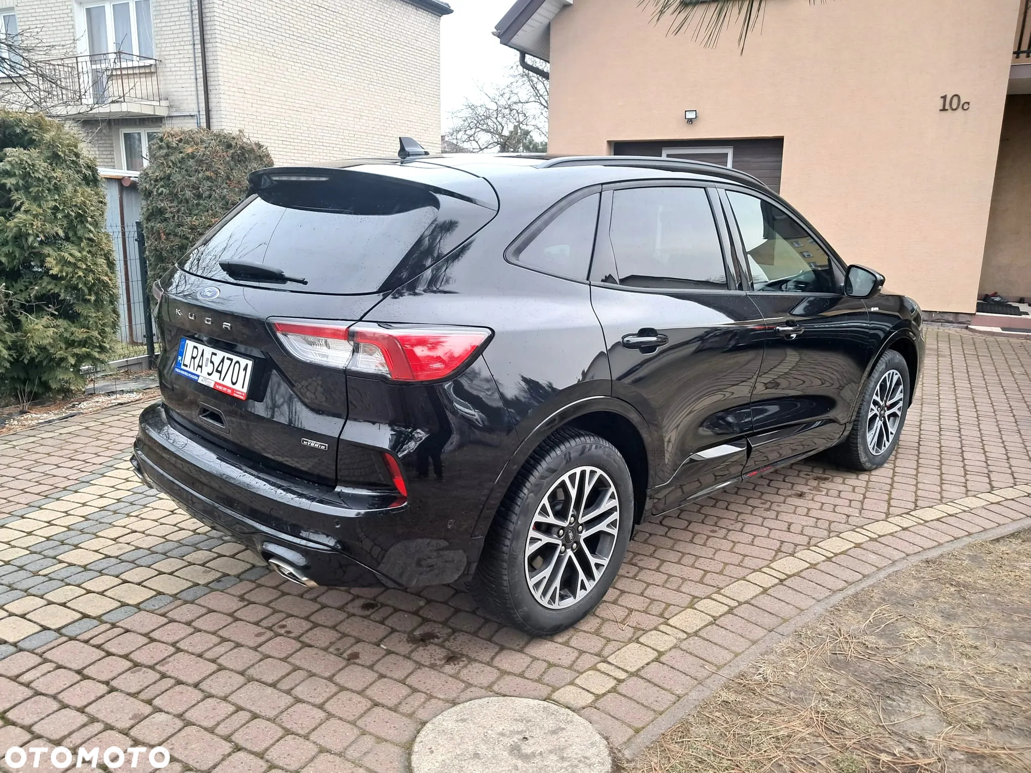 Ford Kuga 2.5 Duratec PHEV ST-LINE - 2