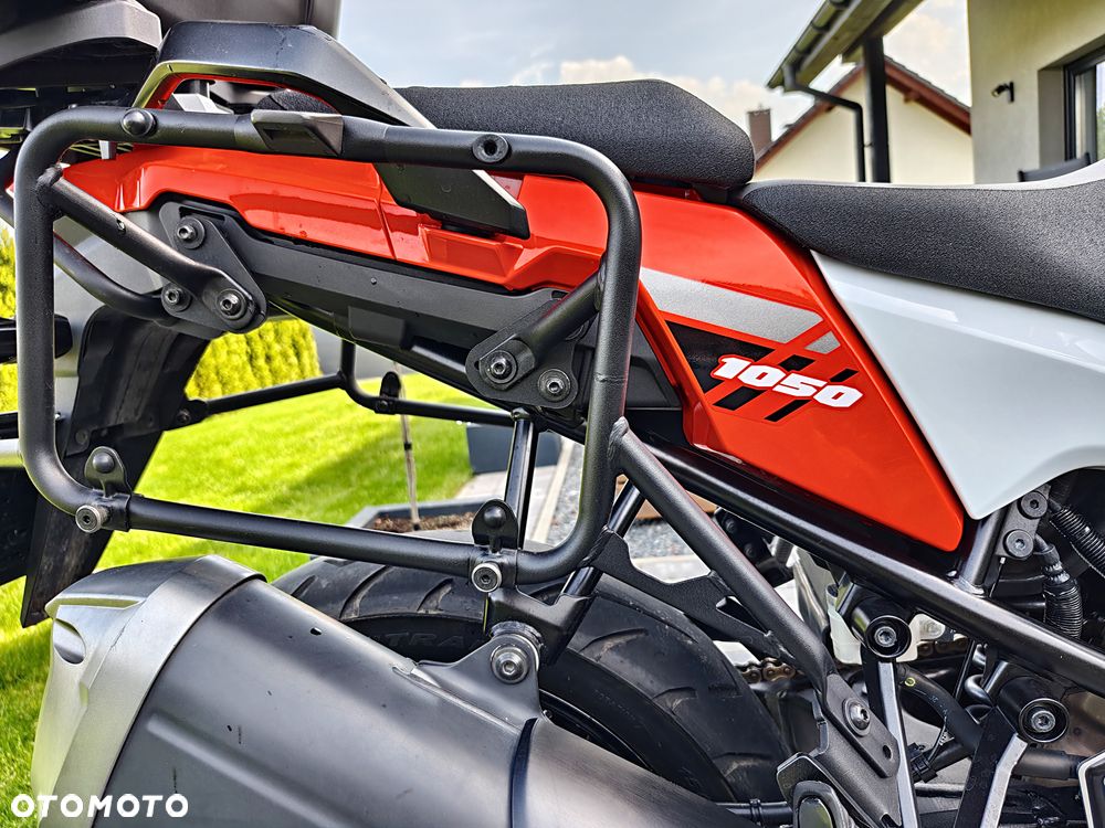 Suzuki V-STROM - 7