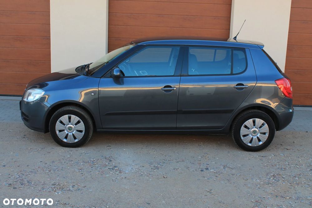 Skoda Fabia 1.2 HTP - 10
