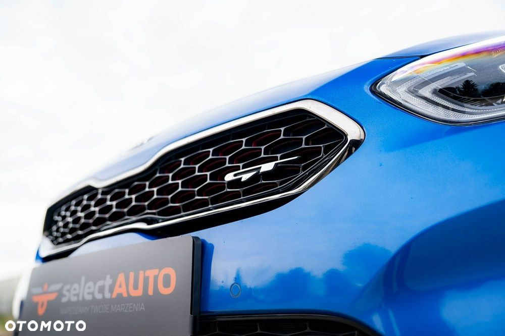 Kia ProCeed 1.6 T-GDI GT DCT - 13