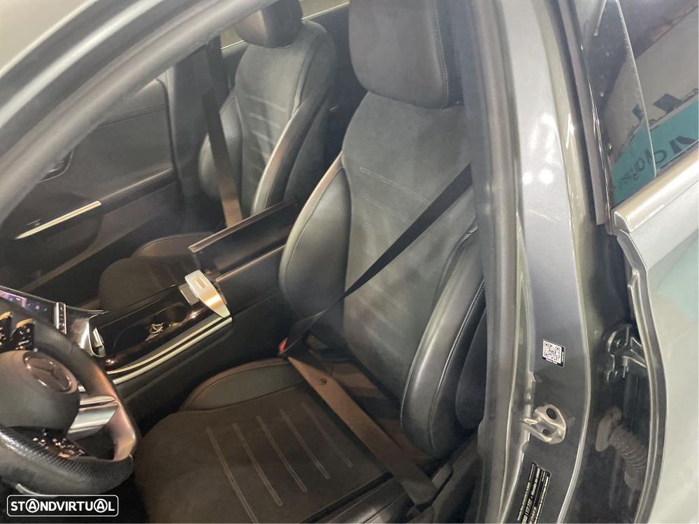 Mercedes-Benz C 300 e AMG Line - 6