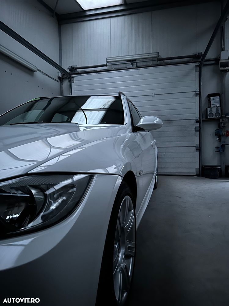 BMW Seria 3 318i Touring Edition Sport - 5