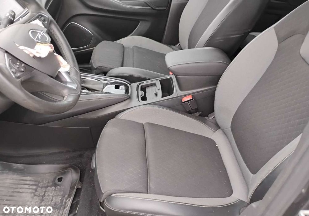 Opel Grandland X - 8