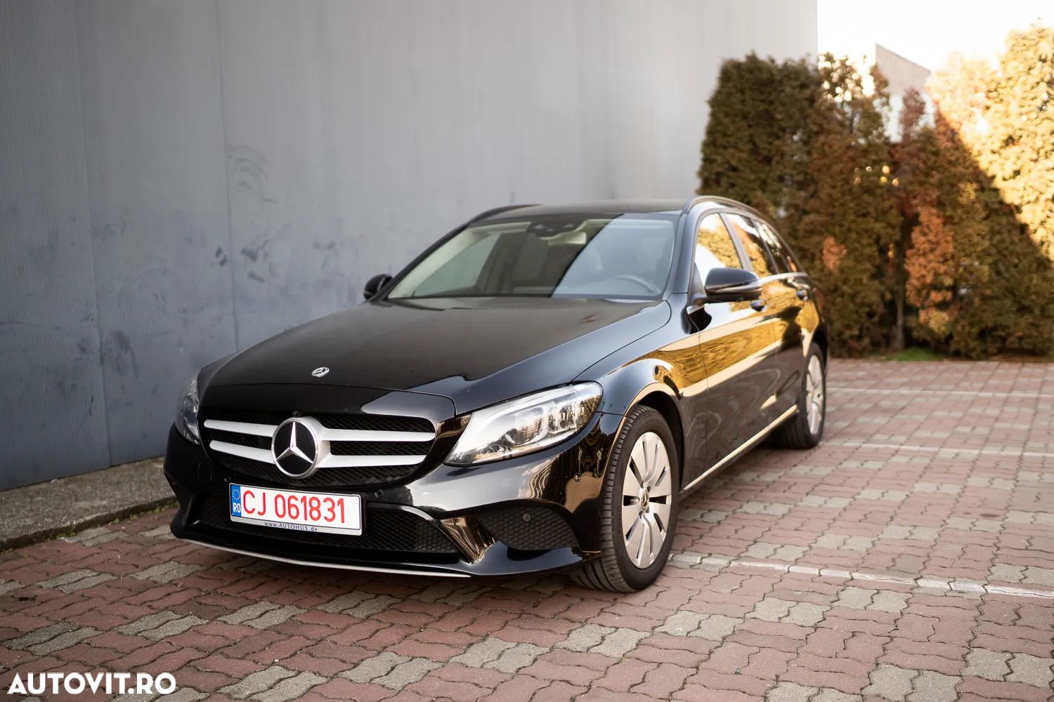 Mercedes-Benz C 220 d T 9G-TRONIC Avantgarde - 1