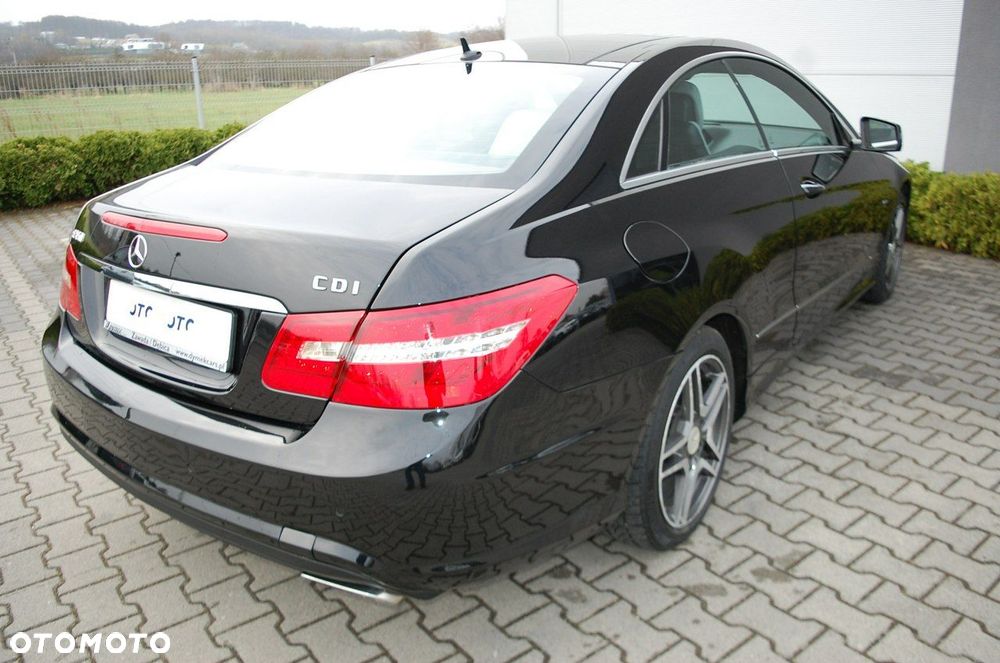 Mercedes-Benz Klasa E - 4