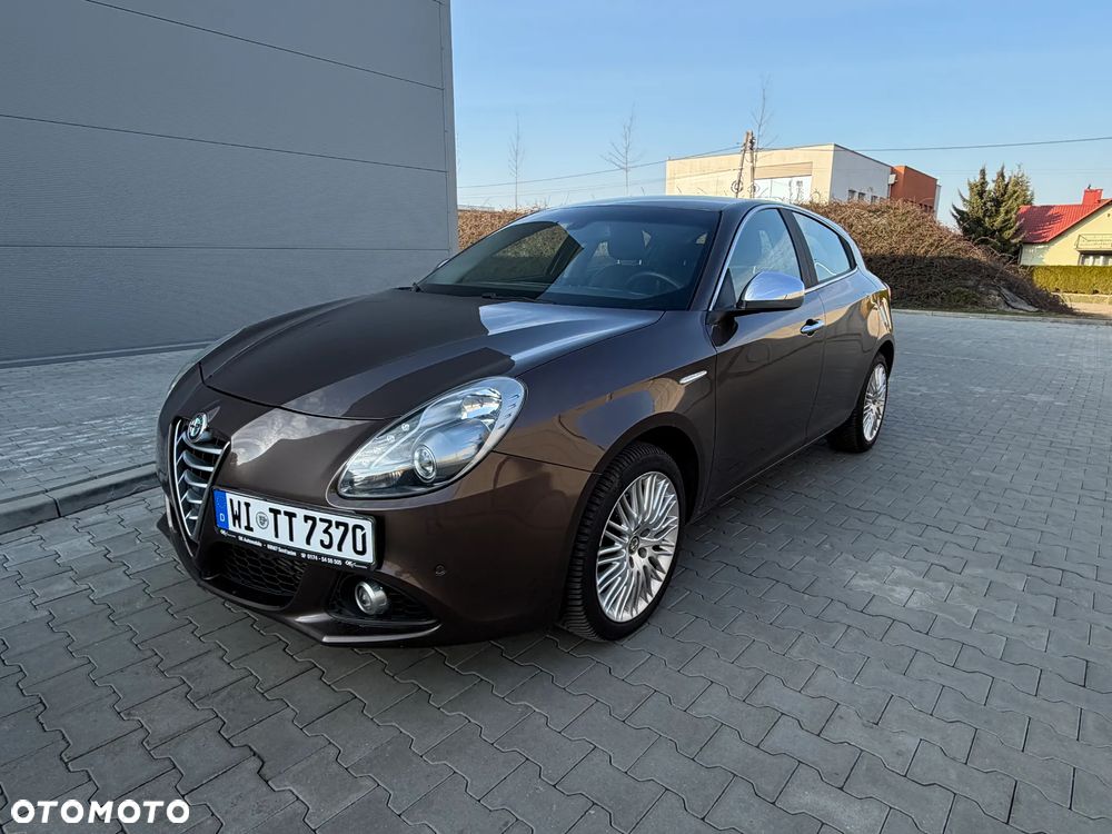 Alfa Romeo Giulietta 2.0 JTDM 16V Veloce - 1
